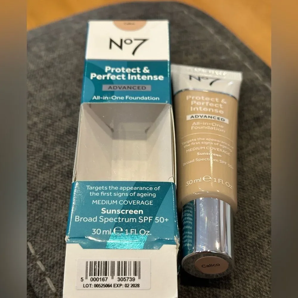 Protect & Perfect Intense Foundation - Medium Coverage SPF 50+ Calico
